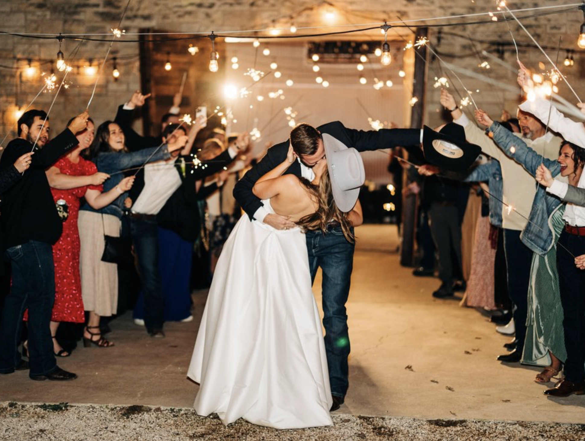 The Ultimate Micro Wedding Checklist